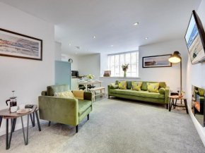 Heron Apartment